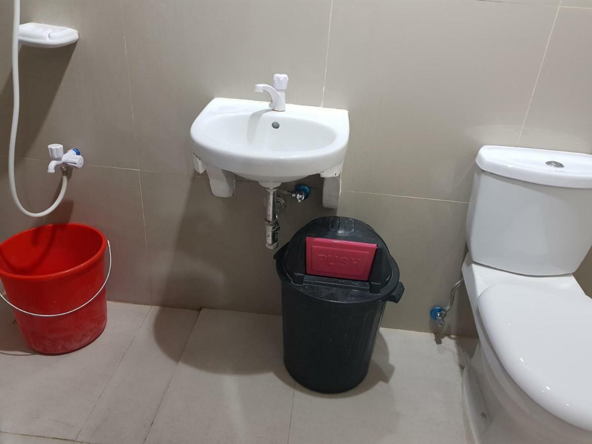 Sj Pabua Travellers Inn Mambajao Kültér fotó